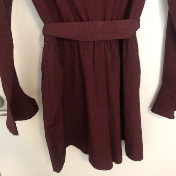 Burgundy colored romper/ jumpsuit - Picture 4 of 4